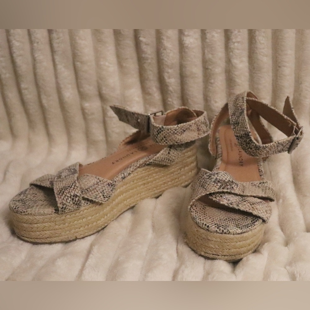 Women's Wedge Sandals
